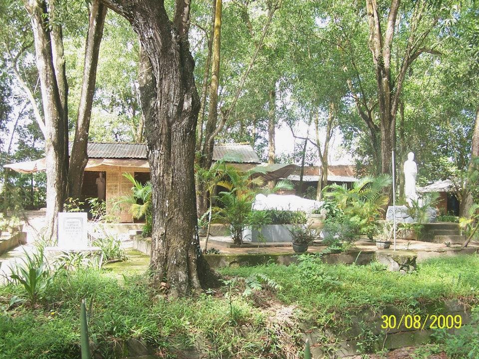 Chùa Am muôn thuở