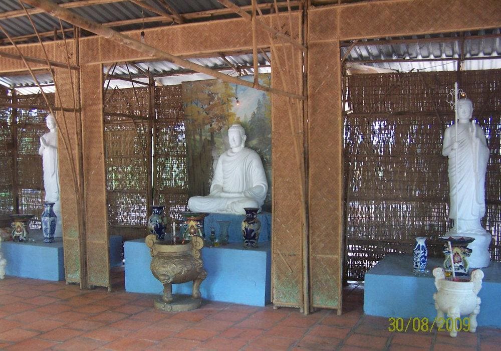 Nơi thờ Phật trong Chùa Am ngày xưa