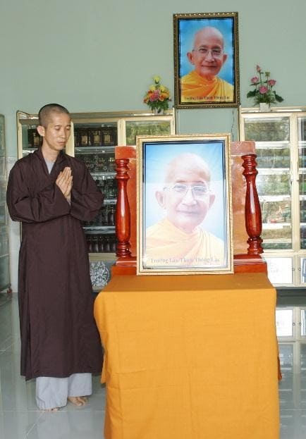 Tang lễ Trưởng lão Thích Thông Lạc